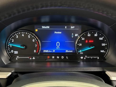 Used 2023 Ford Explorer XLT AWD/4WD image 32