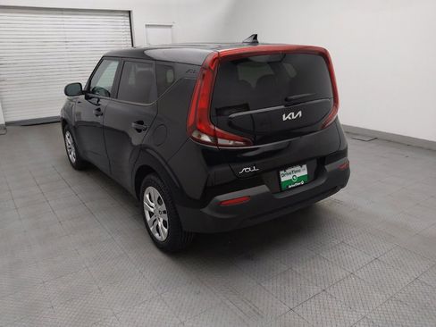 Used 2022 Kia Soul LX FWD image 5
