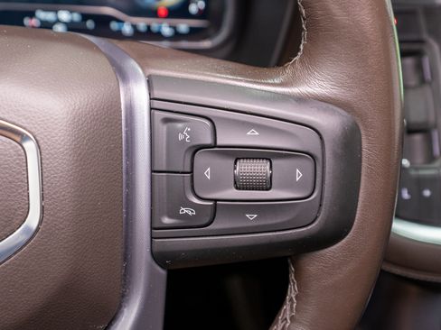 Used 2022 GMC Yukon SLT w/ SLT Premium Package RWD image 27
