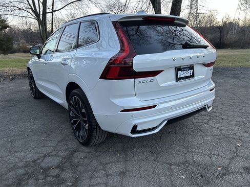 New 2026 Volvo XC60 T8 Ultra w/ Climate Package image 6