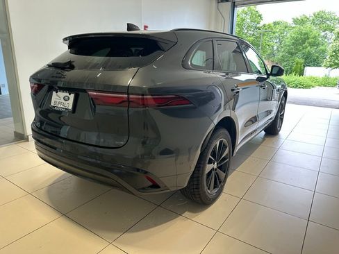 New 2025 Jaguar F-PACE R-Dynamic S image 5