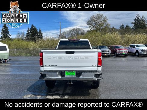 Used 2024 Chevrolet Silverado 2500 LTZ w/ LTZ Premium Package AWD/4WD image 5