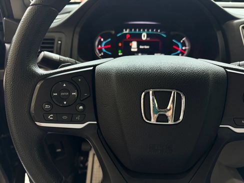 Used 2021 Honda Pilot EX image 15