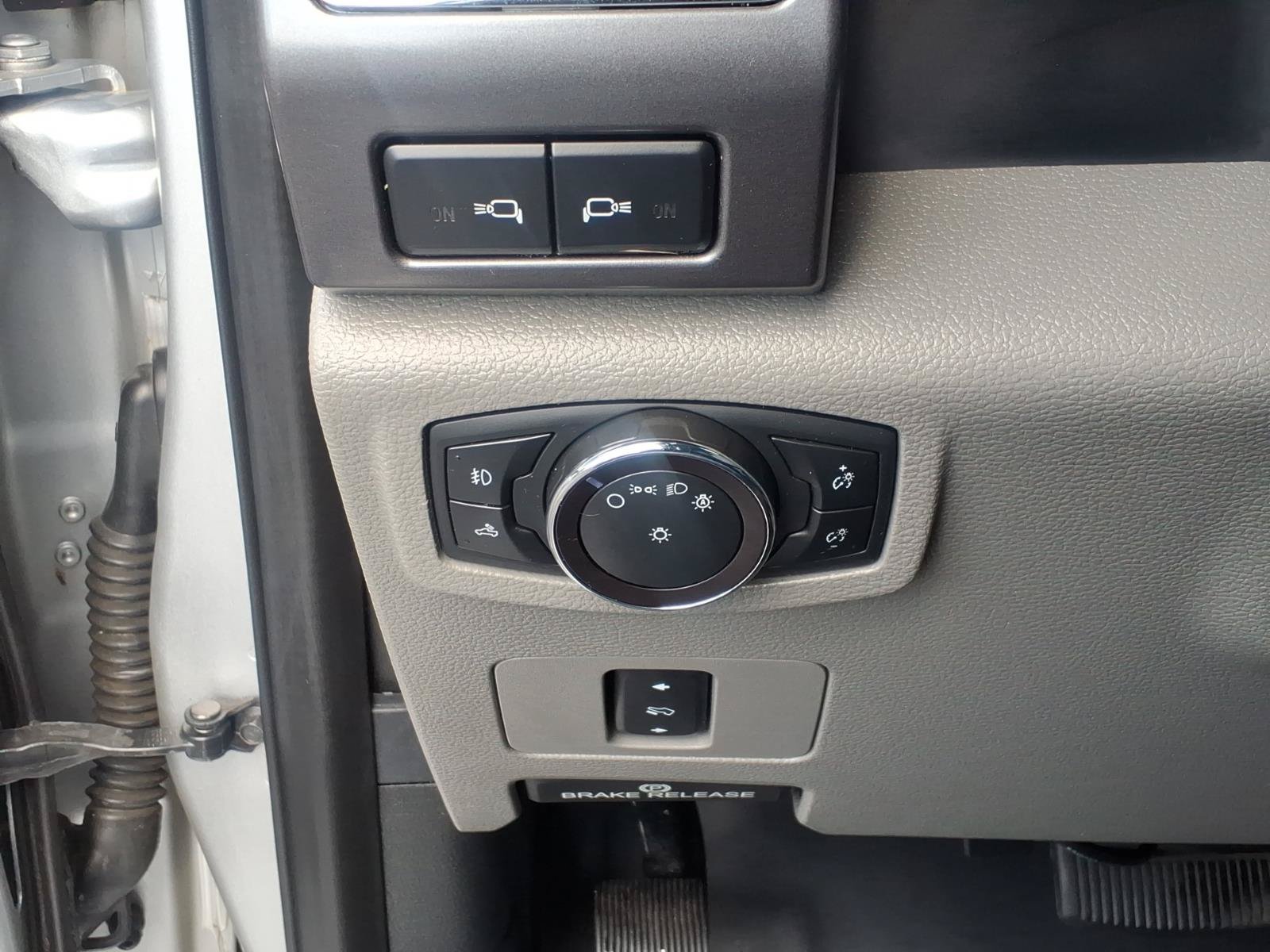 Used 2019 Ford F250 XLT w/ XLT Premium Package AWD/4WD image 31