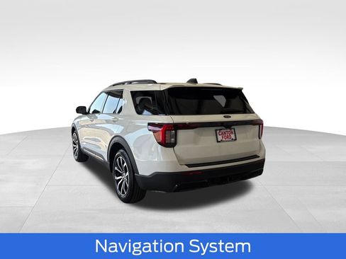 New 2026 Ford Explorer ST-Line RWD image 3