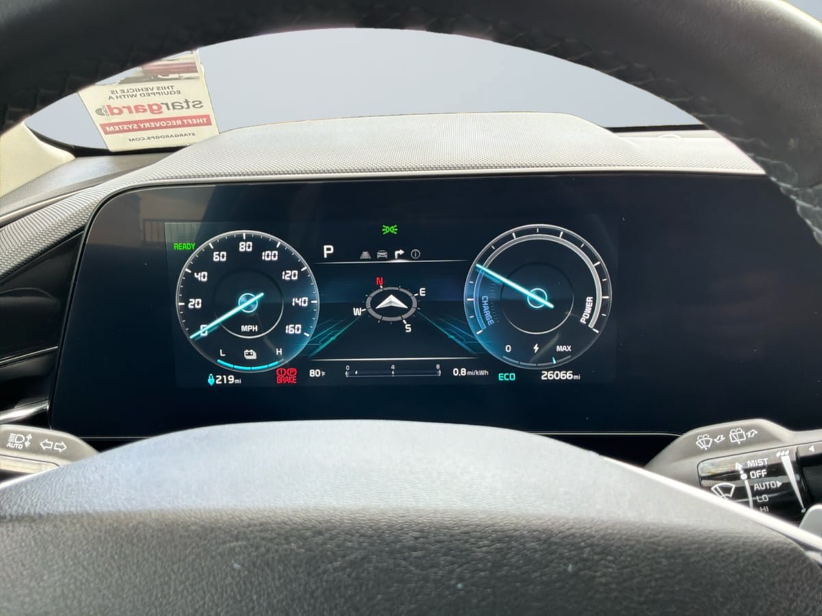 Used 2023 Kia Niro Wind FWD image 12