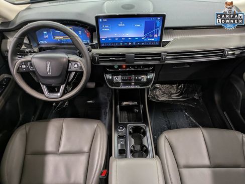 Used 2023 Lincoln Corsair AWD w/ Equipment Group 101A image 25