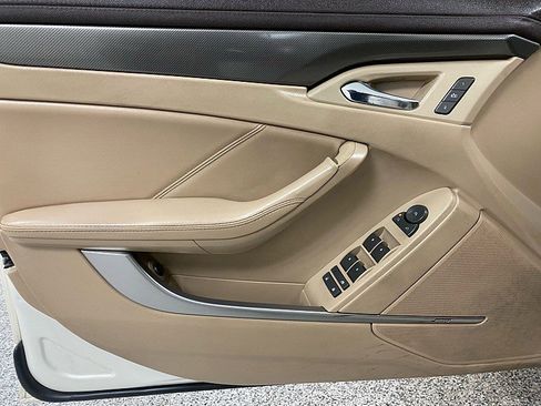 Used 2008 Cadillac CTS 4d Sedan RWD DI w/ Seating Package image 10