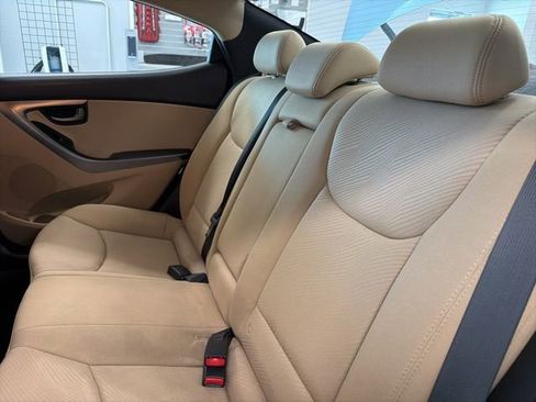 Used 2013 Hyundai Elantra GLS w/ Preferred Pkg image 24