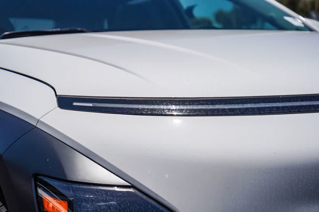 New 2026 Hyundai Kona Limited FWD image 10