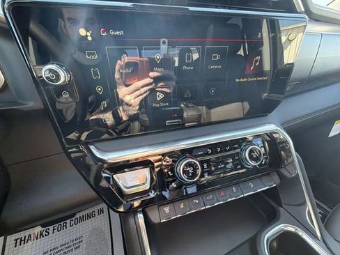 New 2026 GMC Sierra 2500 Denali w/ Denali Reserve Package image 13