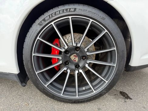 Used 2012 Porsche 911 Carrera 4S image 28