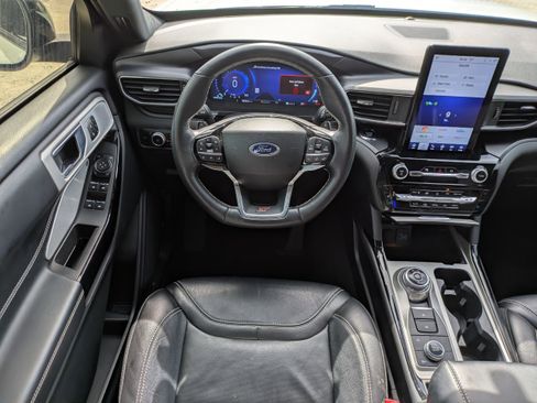 Used 2023 Ford Explorer ST w/ Equipment Group 401A AWD/4WD image 20