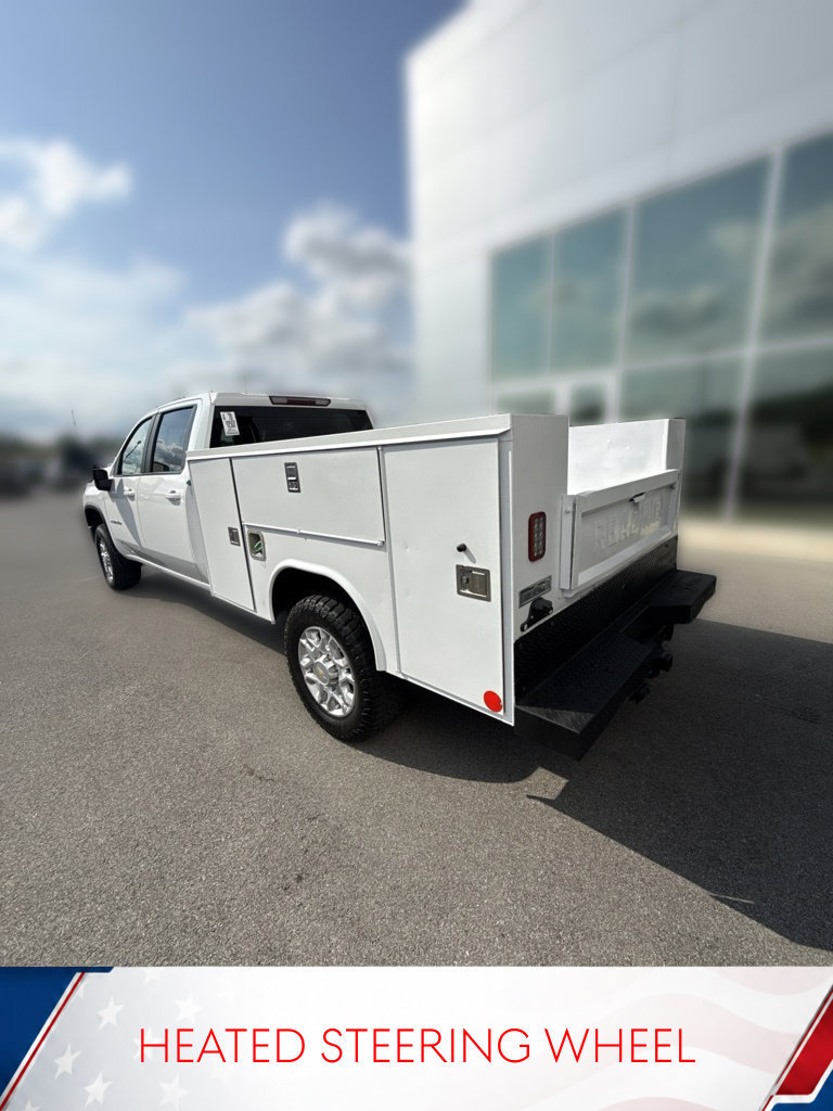 Used 2022 Chevrolet Silverado 2500 LT w/ Convenience Package AWD/4WD image 10