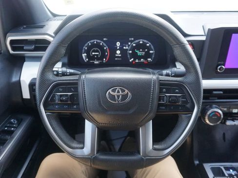 Used 2024 Toyota Tacoma TRD Off-Road AWD/4WD image 3