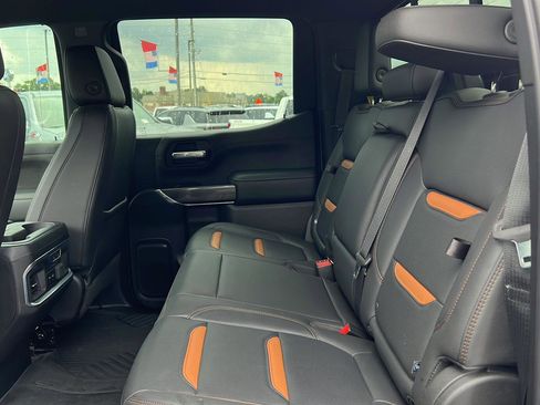 Used 2020 GMC Sierra 1500 AT4 w/ AT4 Premium Package AWD/4WD image 13