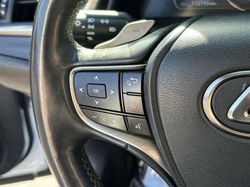 Used 2019 Lexus ES 350 w/ Premium Package image 24