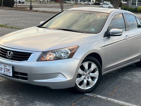 Used 2009 Honda Accord EX image 1