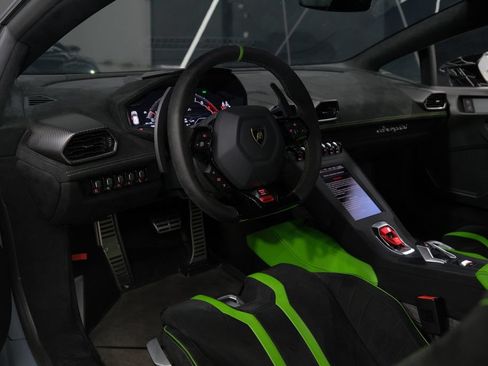 Used 2023 Lamborghini Huracan STO RWD image 48