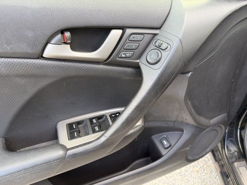 Used 2010 Acura TSX Sedan FWD image 11