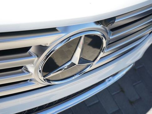 Certified 2025 Mercedes-Benz GLB 250 image 11