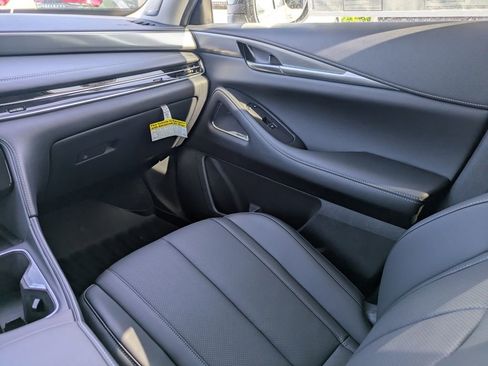 New 2026 INFINITI QX60 Luxe w/ Family Package image 19