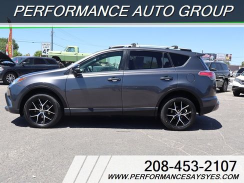 Used 2016 Toyota RAV4 SE FWD image 7