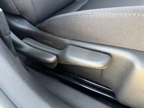 Used 2024 Chevrolet Malibu LT image 29