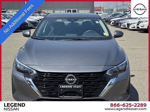 Used 2024 Nissan Sentra S FWD image 2