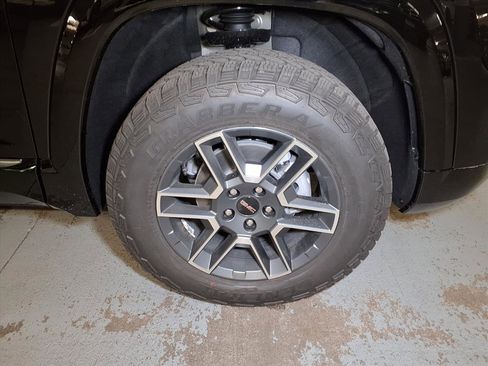 New 2026 GMC Terrain AT4 w/ Convenience Package III image 5