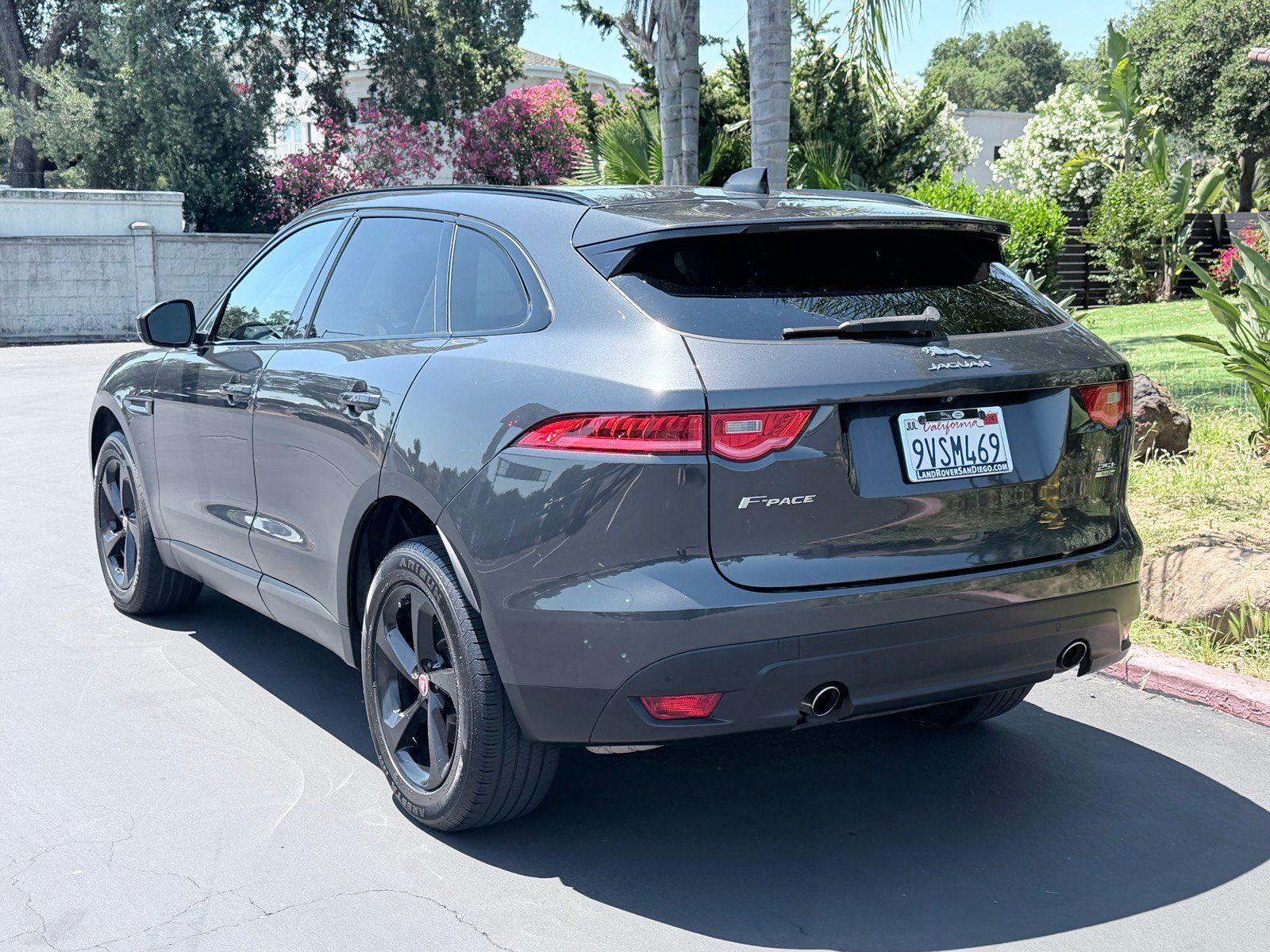 Used 2020 Jaguar F-PACE Prestige AWD/4WD image 3