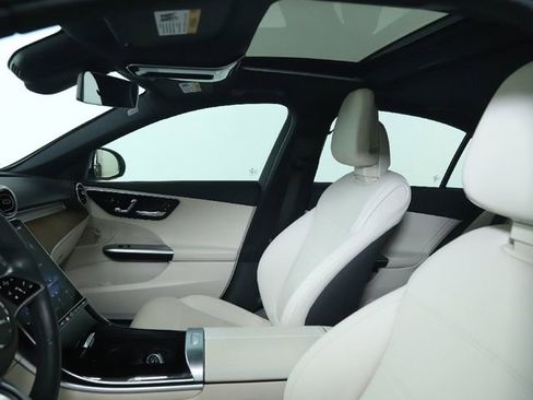 Used 2023 Mercedes-Benz C 300 4MATIC Sedan image 28
