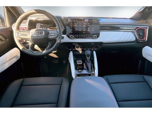 New 2026 GMC Canyon AT4X image 5