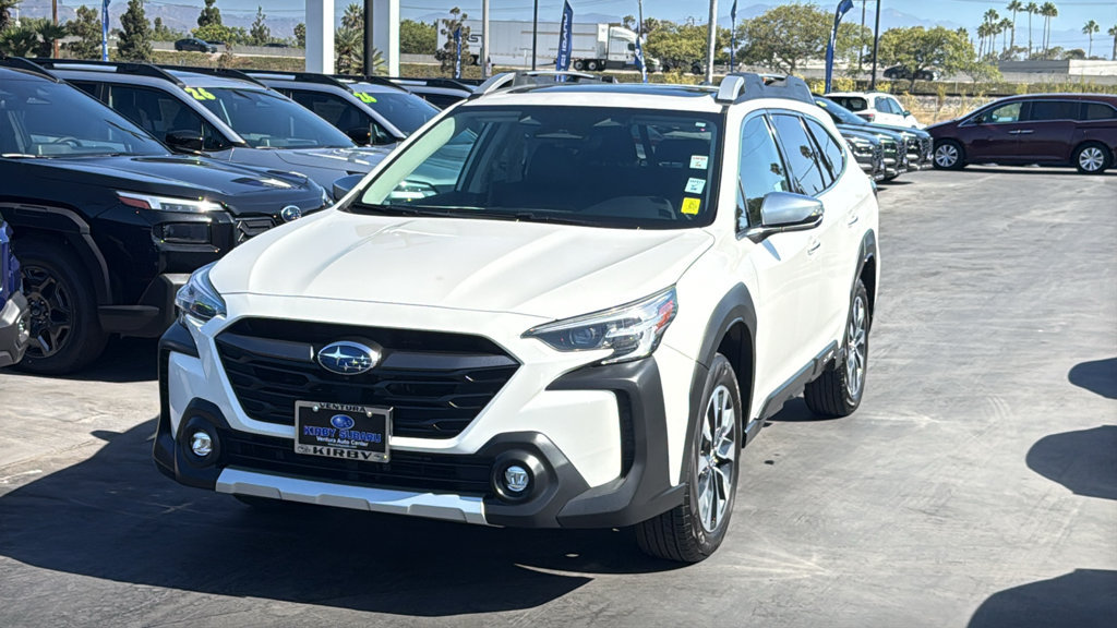 Certified 2023 Subaru Outback Touring XT AWD/4WD image 3