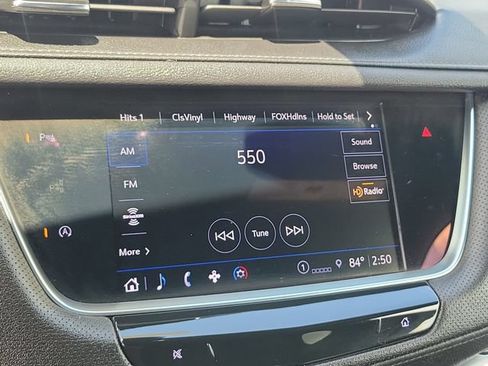 Used 2022 Cadillac XT5 Premium Luxury FWD image 17