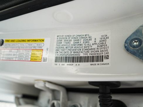 Used 2025 Honda Civic LX image 40