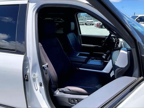Used 2022 Toyota Tundra Platinum RWD image 13