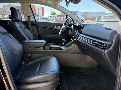 Used 2026 Kia Sportage EX w/ EX Panorama Roof Package AWD/4WD image 3