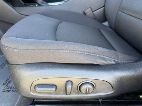 Used 2022 Chevrolet Malibu LT image 27