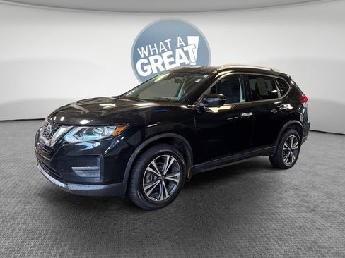 Used 2019 Nissan Rogue SV w/ Premium Package AWD/4WD image 8
