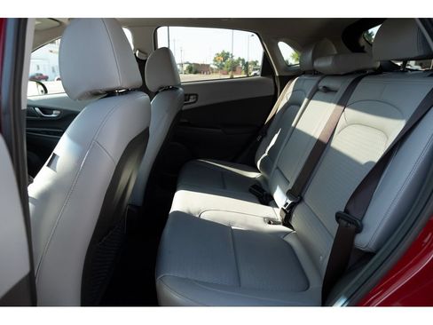 Used 2021 Hyundai Kona Ultimate AWD/4WD image 13