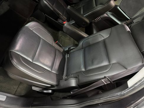 Used 2016 GMC Yukon SLT w/ Open Road Package RWD image 15
