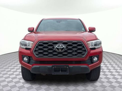 Used 2021 Toyota Tacoma TRD Off-Road AWD/4WD image 9