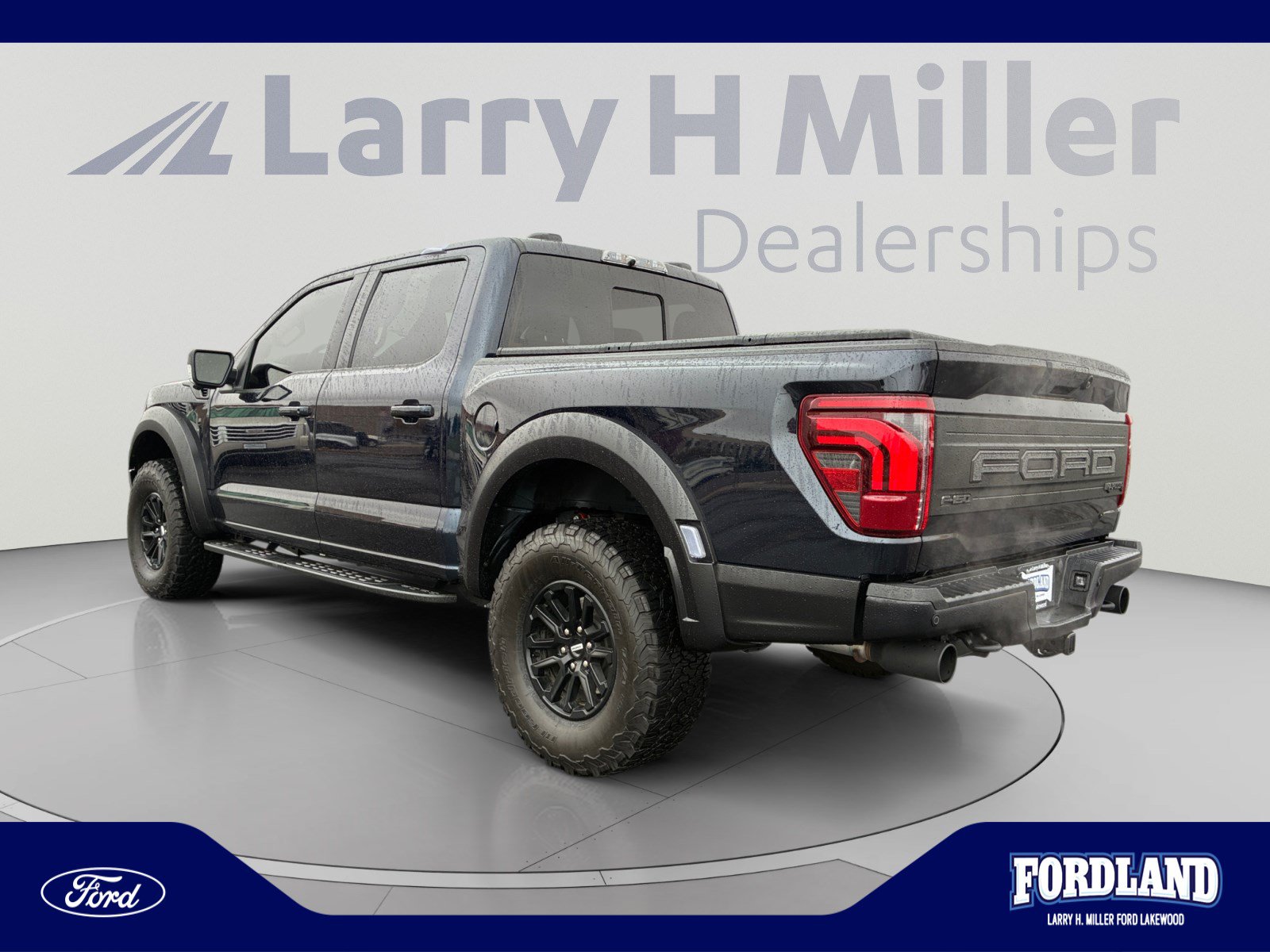 Used 2025 Ford F150 Raptor AWD/4WD image 3