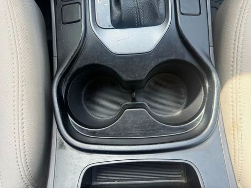 Used 2017 Hyundai Santa Fe Sport image 23