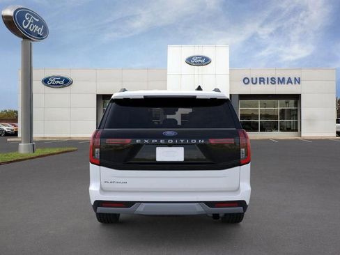 New 2026 Ford Expedition Platinum w/ Driver's Package image 6