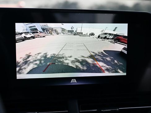 New 2026 Chevrolet Trax LT w/ LPO, Blackout Package FWD image 24