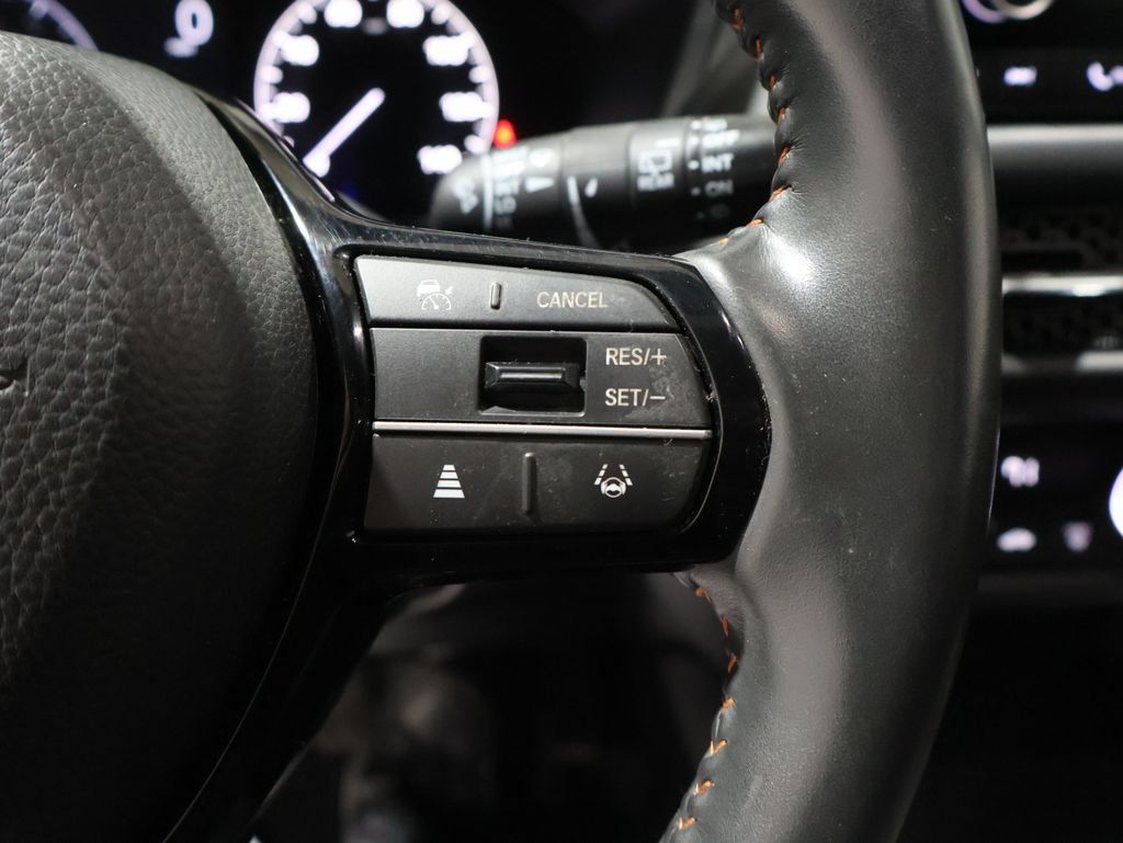 Certified 2024 Honda HR-V Sport image 35