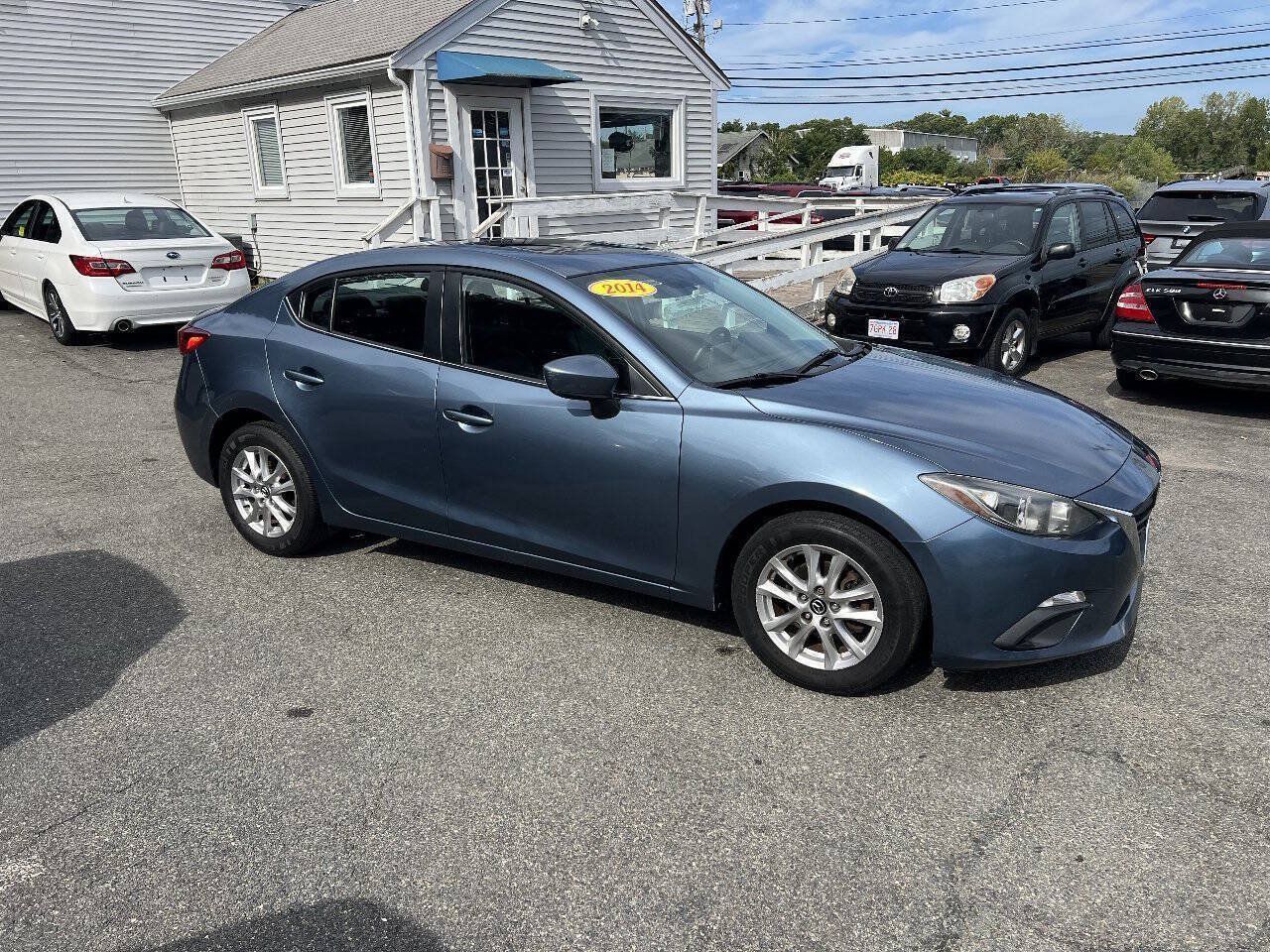 Used 2014 MAZDA MAZDA3 i Grand Touring FWD image 9