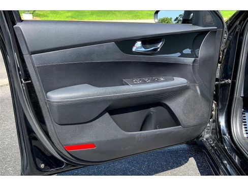 Used 2023 Kia Forte GT-Line FWD image 21